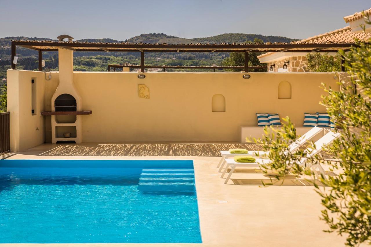 Akrolithos Villas Kouvalata Exterior photo